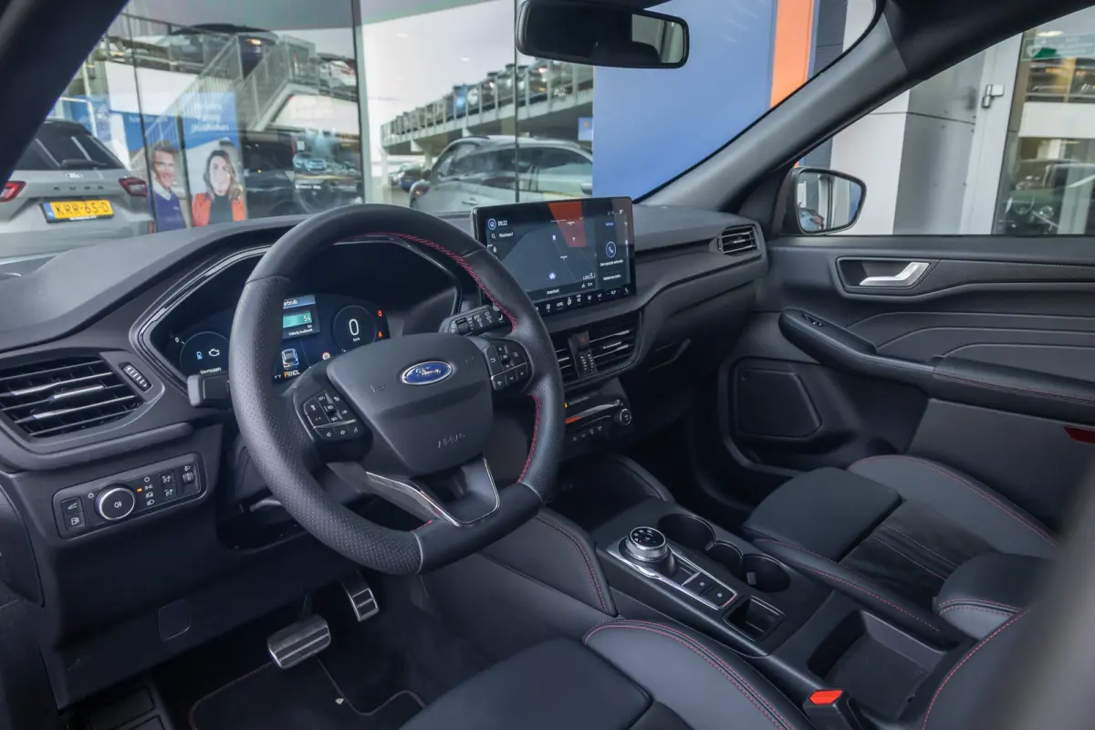 2.5 PHEV ST-Line X | Adaptief Cruise control | Trekhaak elektrisch | Elektrisch stoelen met geheugen | 360 Camera | Winterpack + Stoelverwarming Achter | Dodehoek Detectie | Alcantara / Lede