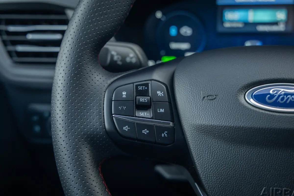 2.5 PHEV ST-Line X | Adaptief Cruise control | Trekhaak elektrisch | Elektrisch stoelen met geheugen | 360 Camera | Winterpack + Stoelverwarming Achter | Dodehoek Detectie | Alcantara / Lede