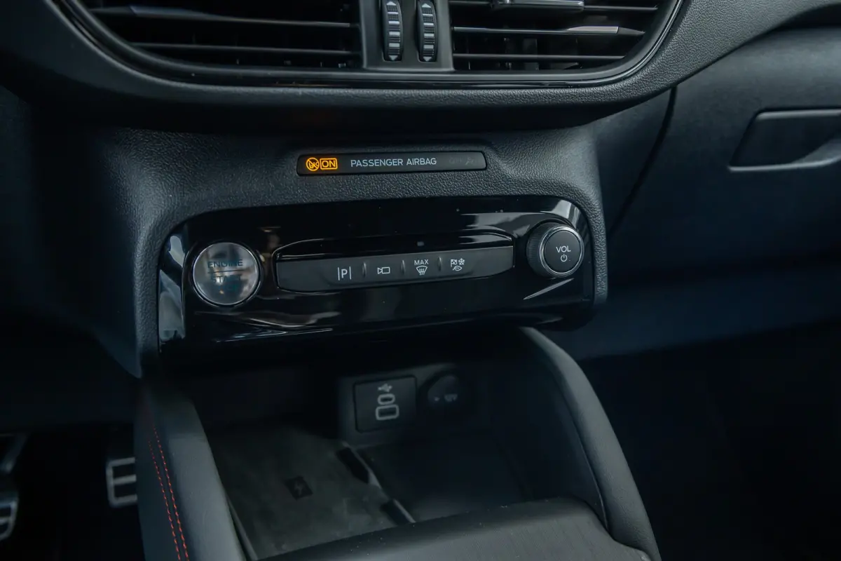 2.5 PHEV ST-Line X | Adaptief Cruise control | Trekhaak elektrisch | Elektrisch stoelen met geheugen | 360 Camera | Winterpack + Stoelverwarming Achter | Dodehoek Detectie | Alcantara / Lede