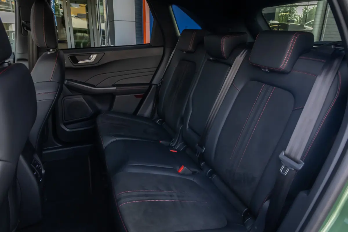 2.5 PHEV ST-Line X | Adaptief Cruise control | Trekhaak elektrisch | Elektrisch stoelen met geheugen | 360 Camera | Winterpack + Stoelverwarming Achter | Dodehoek Detectie | Alcantara / Lede