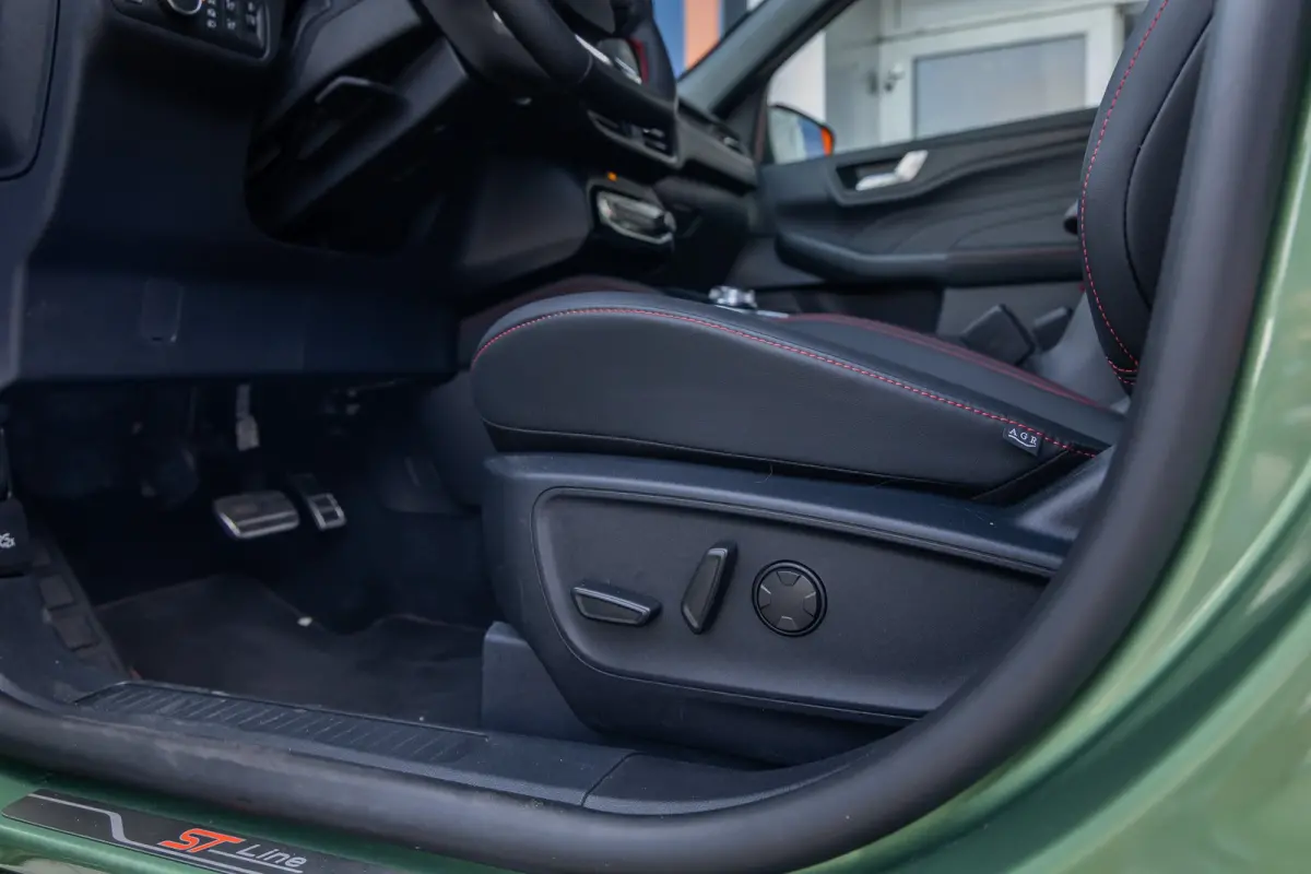 2.5 PHEV ST-Line X | Adaptief Cruise control | Trekhaak elektrisch | Elektrisch stoelen met geheugen | 360 Camera | Winterpack + Stoelverwarming Achter | Dodehoek Detectie | Alcantara / Lede