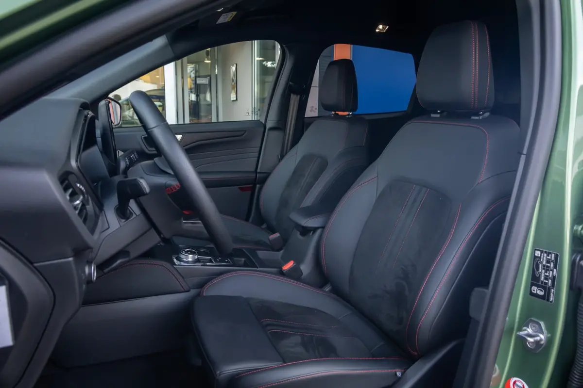 2.5 PHEV ST-Line X | Adaptief Cruise control | Trekhaak elektrisch | Elektrisch stoelen met geheugen | 360 Camera | Winterpack + Stoelverwarming Achter | Dodehoek Detectie | Alcantara / Lede
