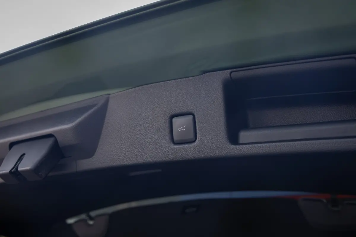2.5 PHEV ST-Line X | Adaptief Cruise control | Trekhaak elektrisch | Elektrisch stoelen met geheugen | 360 Camera | Winterpack + Stoelverwarming Achter | Dodehoek Detectie | Alcantara / Lede