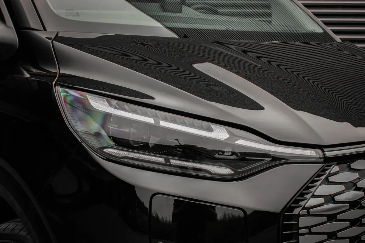 340 L2H1 Limited 71kWh 218PK / 360 CAMERA / 370KM RANGE / APPLE CARPLAY /DRIVERS- PACK / FULL OPTION