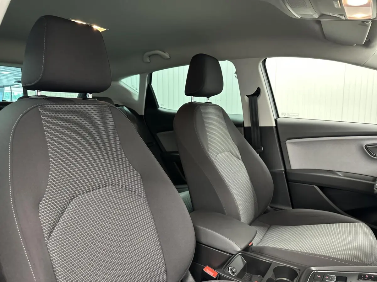 1.0 EcoTSI Style CRUISE STOELVER VIRTUAL CAMERA ECC.