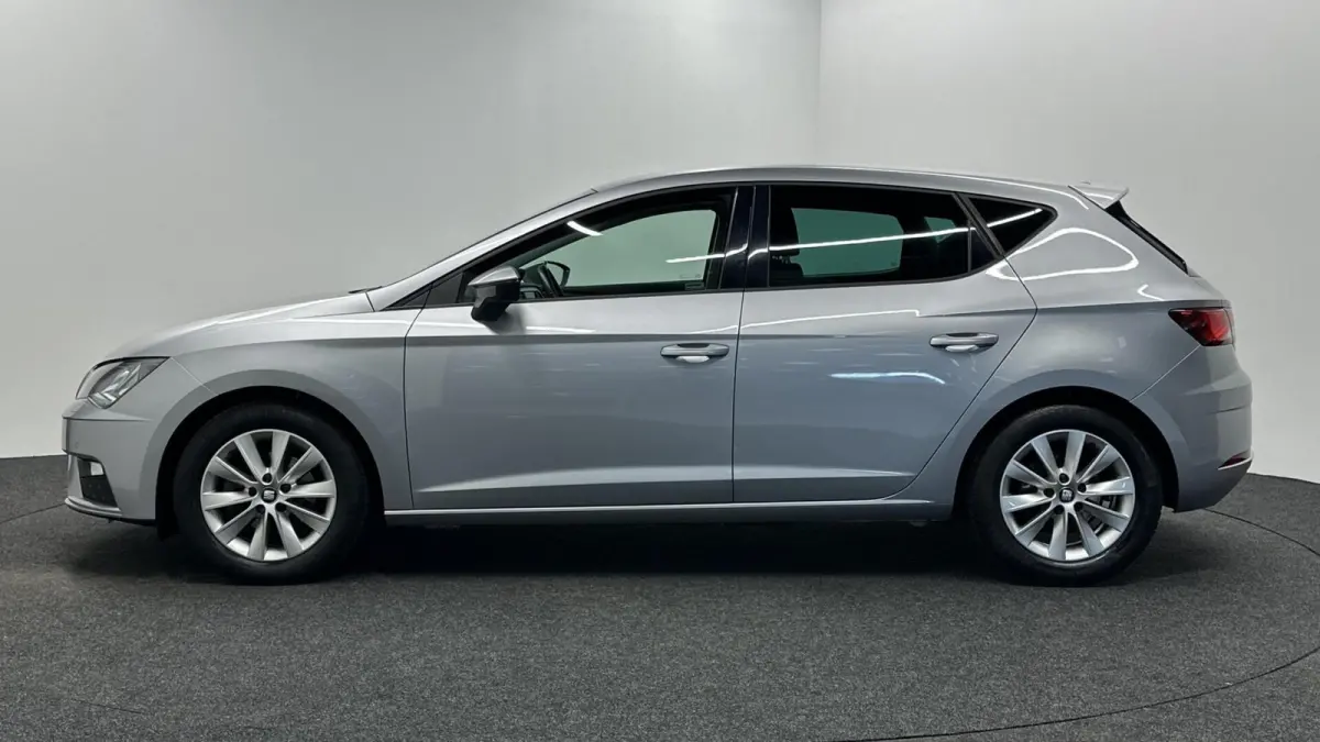 1.0 EcoTSI Style CRUISE STOELVER VIRTUAL CAMERA ECC.