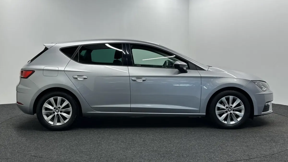1.0 EcoTSI Style CRUISE STOELVER VIRTUAL CAMERA ECC.