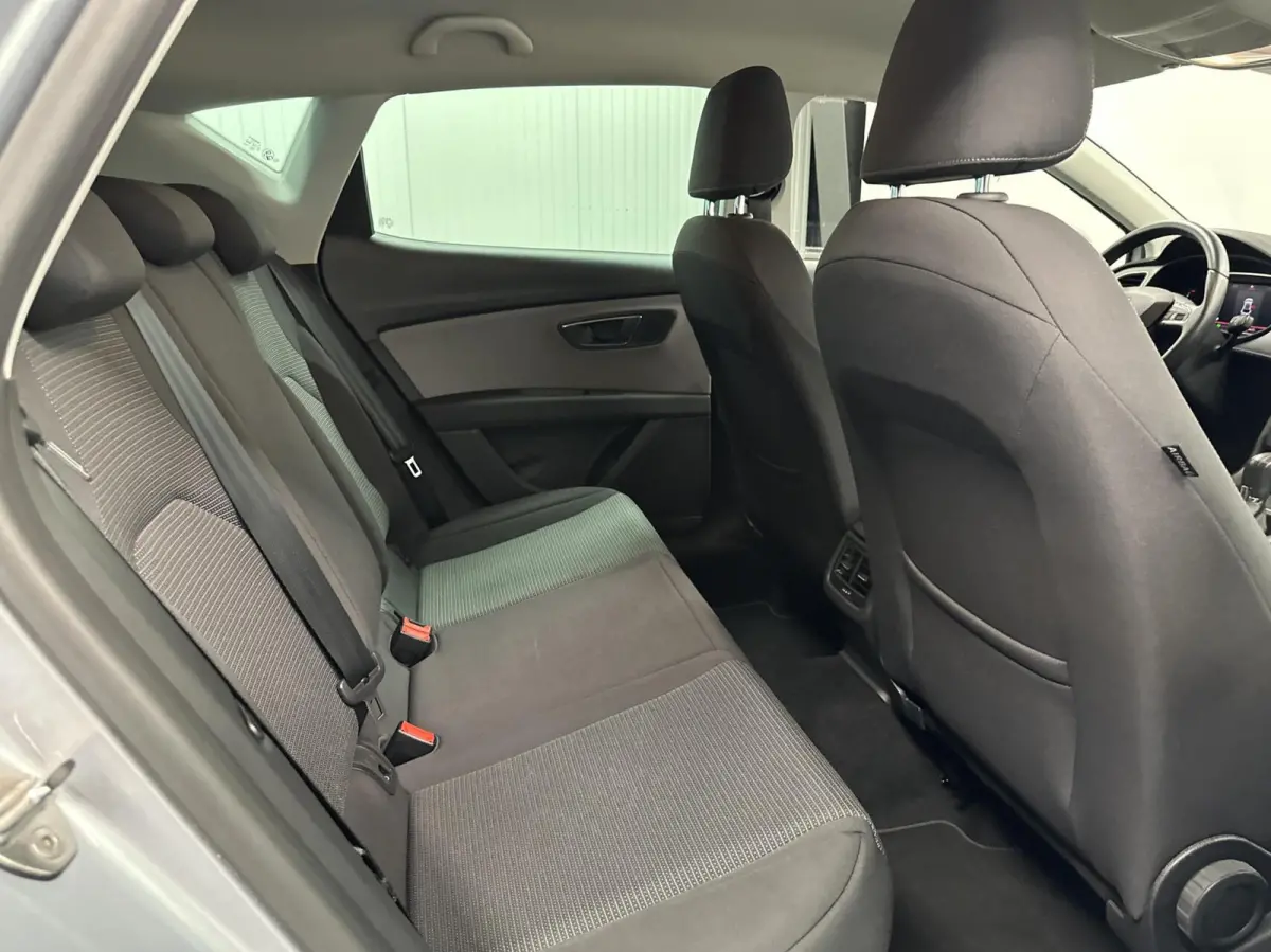 1.0 EcoTSI Style CRUISE STOELVER VIRTUAL CAMERA ECC.