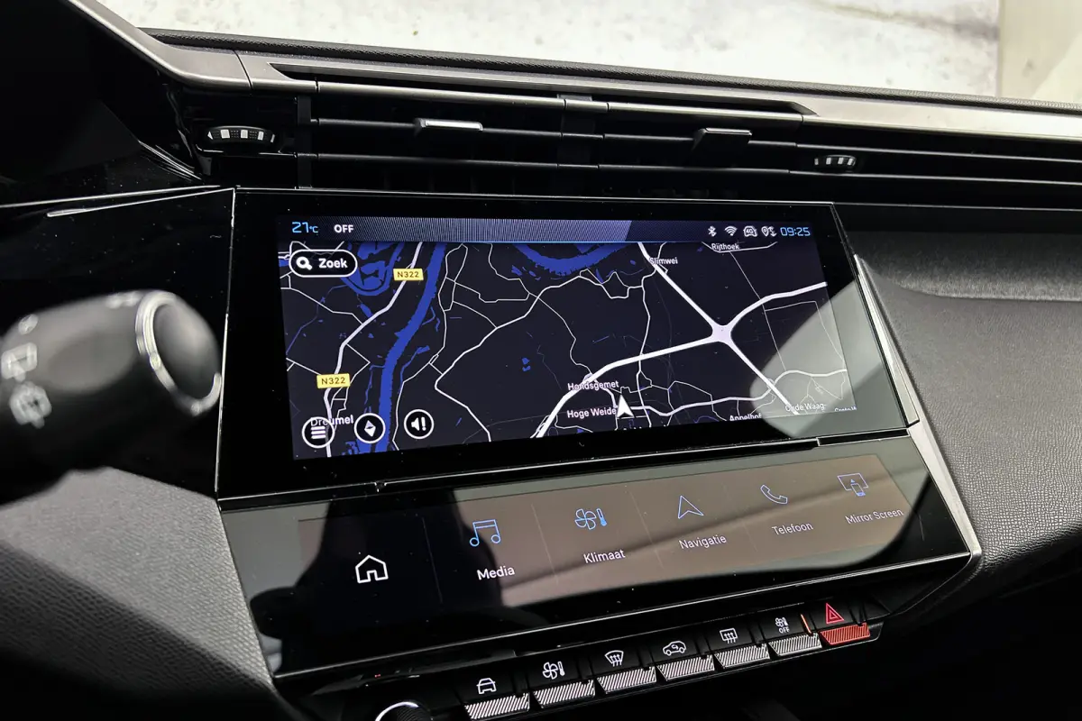 1.2 Hybrid 145 e-DCS6 | Rondomzicht camera | Half leder | Navigatie