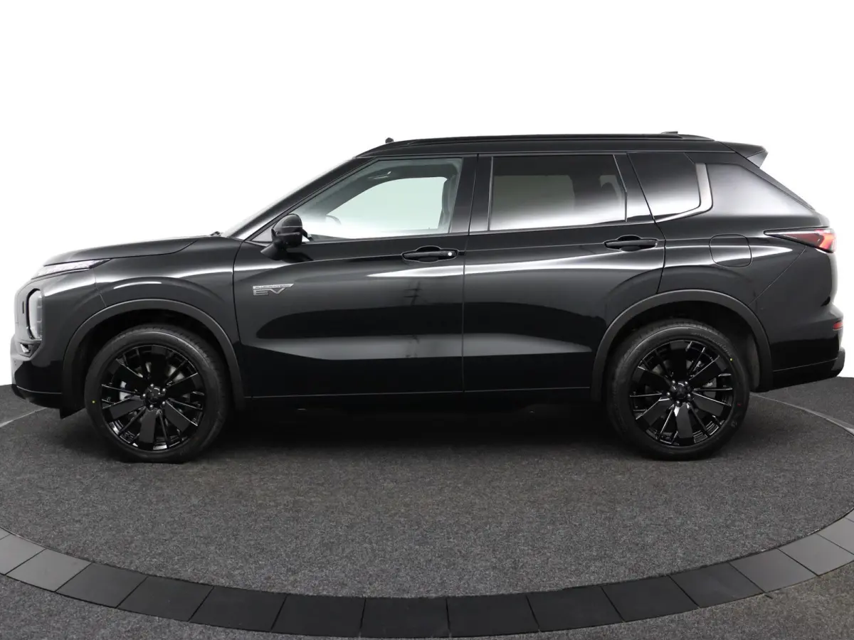 2.4 PHEV Black Edition | € 4.000 Korting! | 360° Camera | Adaptive Cruise Control | Bekleding Leder | Climate Control | Elektrische Kofferklep | Elektrische Stoelen | Massagestoelen | Nav