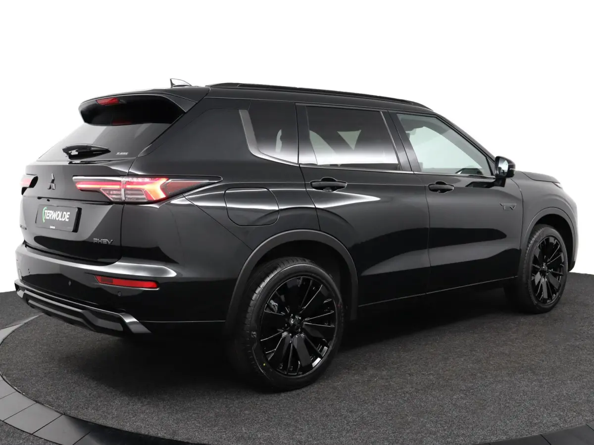 2.4 PHEV Black Edition | € 4.000 Korting! | 360° Camera | Adaptive Cruise Control | Bekleding Leder | Climate Control | Elektrische Kofferklep | Elektrische Stoelen | Massagestoelen | Nav