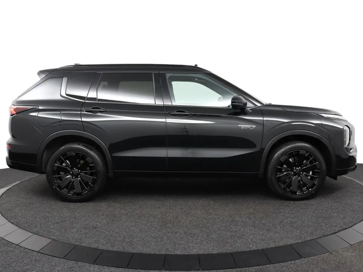 2.4 PHEV Black Edition | € 4.000 Korting! | 360° Camera | Adaptive Cruise Control | Bekleding Leder | Climate Control | Elektrische Kofferklep | Elektrische Stoelen | Massagestoelen | Nav