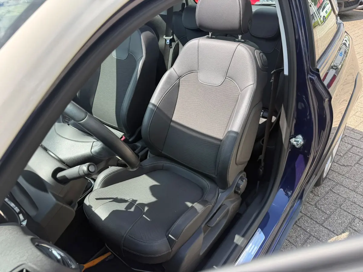 1.0 Turbo Rocks Online Edition, Airco, NAP. NL AUTO