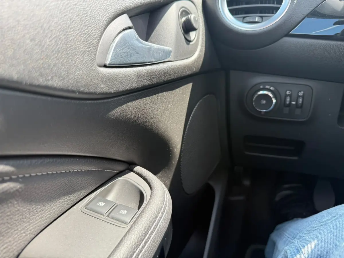 1.0 Turbo Rocks Online Edition, Airco, NAP. NL AUTO