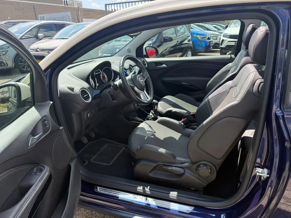 1.0 Turbo Rocks Online Edition, Airco, NAP. NL AUTO