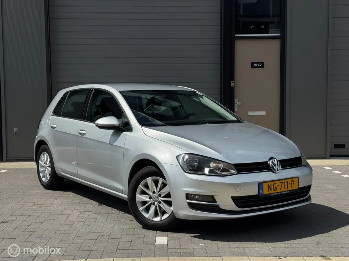 1.2 TSI Connected / Airco / cruise / Clima / LMV / Dealer