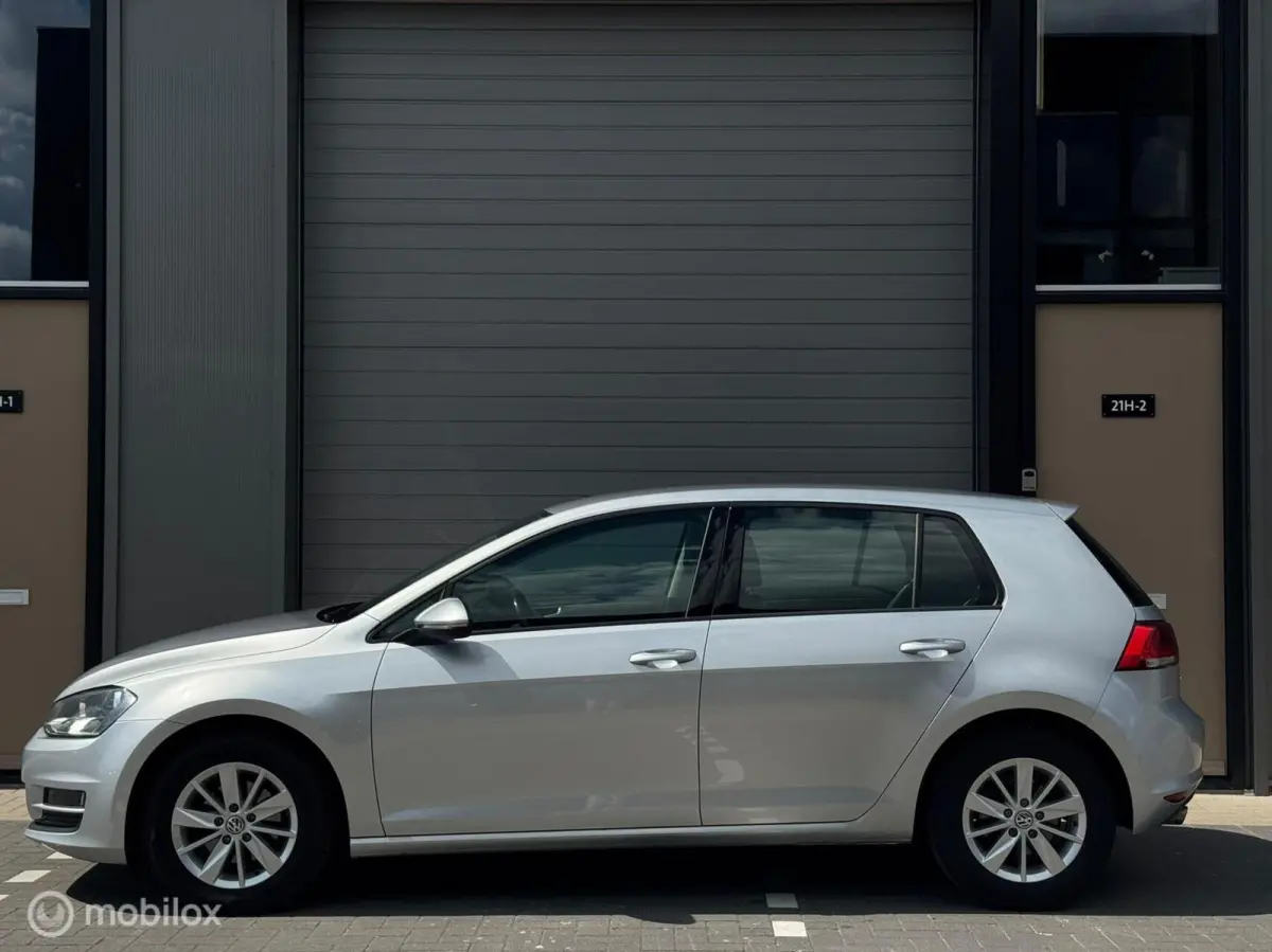 1.2 TSI Connected / Airco / cruise / Clima / LMV / Dealer