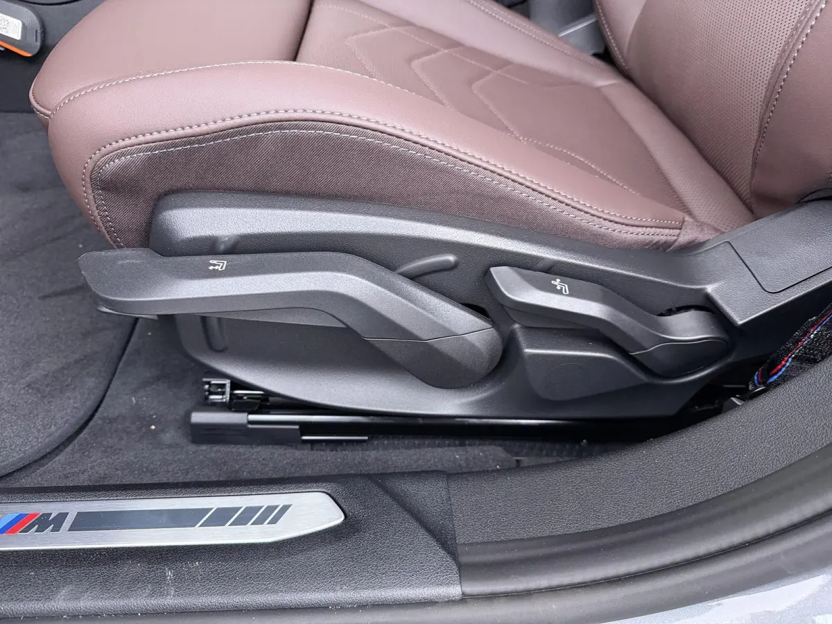 120 | M-Sport Pro | Harman Kardon | Adaptive Cruise | Trekhaak | Comfort Access |