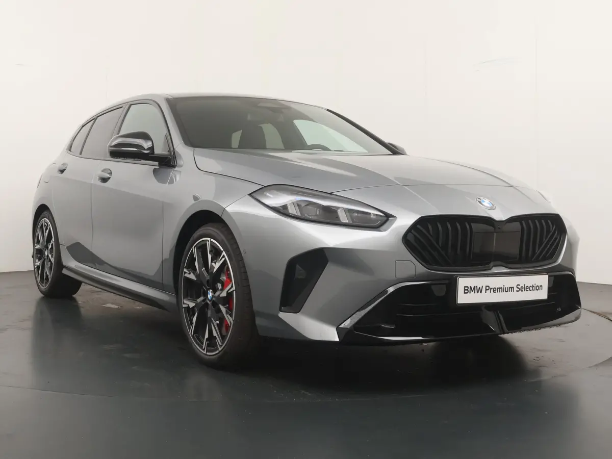 120 | M-Sport Pro | Harman Kardon | Adaptive Cruise | Trekhaak | Comfort Access |