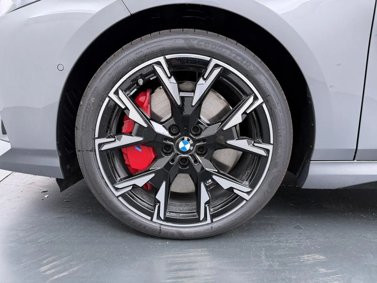 120 | M-Sport Pro | Harman Kardon | Adaptive Cruise | Trekhaak | Comfort Access |