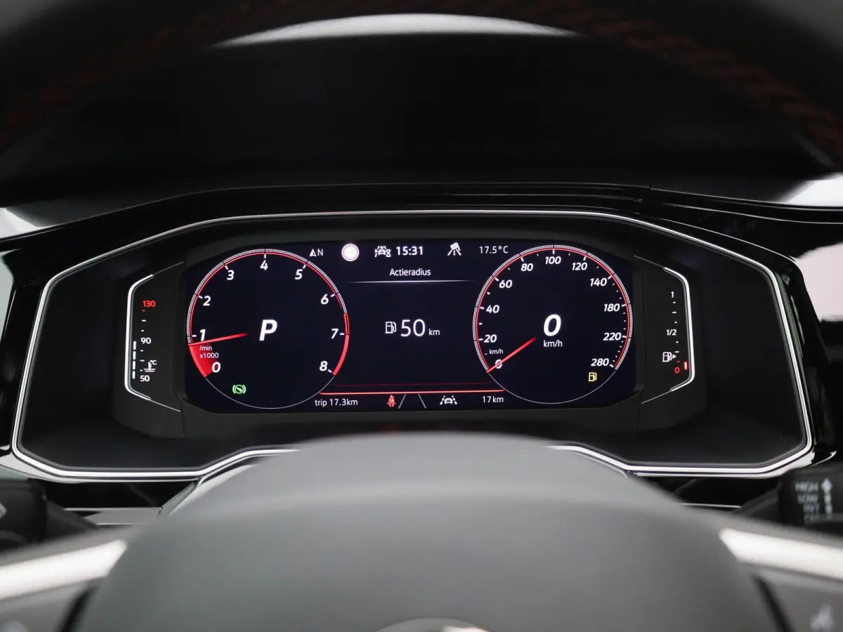 2.0 TSI GTI 207 PK Demo | Panoramadak | Navigatie Pro | Stoelverwarming | Achteruitrijcamera | Digitale Cockpit Pro | Sportonderstel Inclusief Rijprofielkeuze