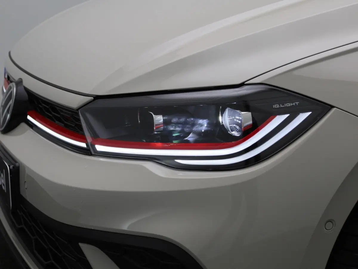 2.0 TSI GTI 207 PK Demo | Panoramadak | Navigatie Pro | Stoelverwarming | Achteruitrijcamera | Digitale Cockpit Pro | Sportonderstel Inclusief Rijprofielkeuze