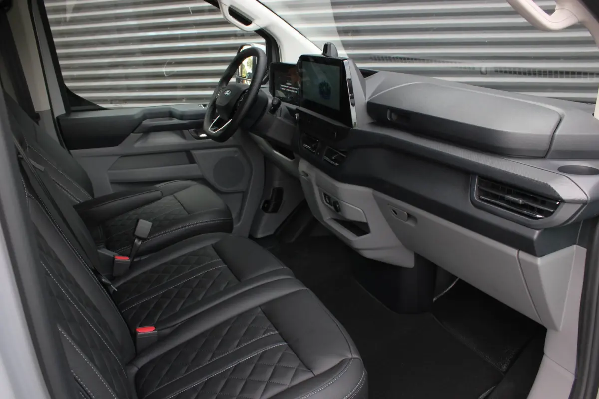 Cust. 340 L2H1 Limited 71 kWh 218PK / RAPTOR EDITON / CAMERA / 370KM RANGE /APPLE CARPLAY DRIVERS- PACK FULL OPTION