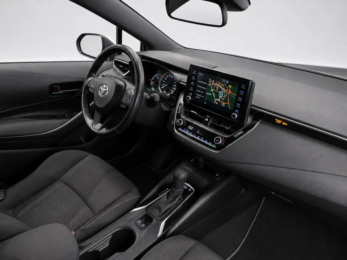 1.8 Hybrid Business Navigatie Apple CarPlay Android Auto Camera Adaptive Cruise Control Stoelverwarming Climate Control Lichtmetalen velgen