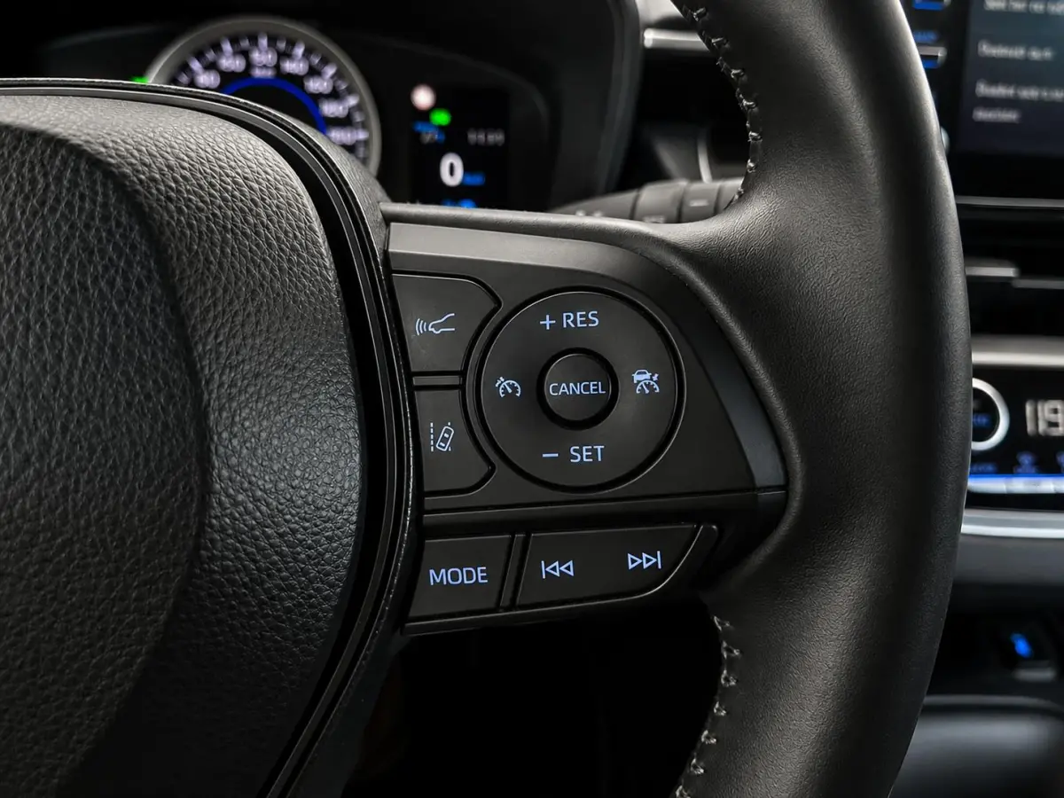1.8 Hybrid Business Navigatie Apple CarPlay Android Auto Camera Adaptive Cruise Control Stoelverwarming Climate Control Lichtmetalen velgen