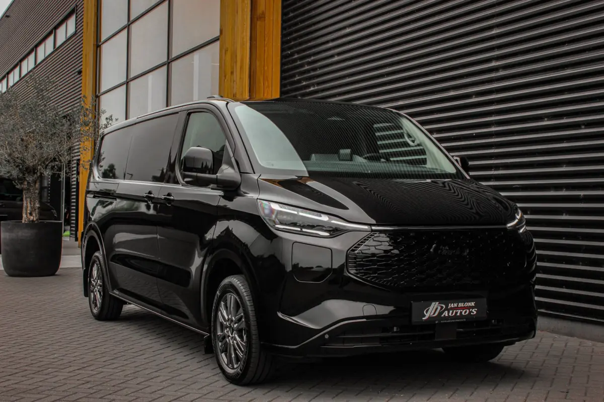 Cust. 340 L2H1 Limited 71kWh 218PK / 360 CAMERA / 370KM RANGE / APPLE CARPLAY /DRIVERS- PACK / FULL OPTION