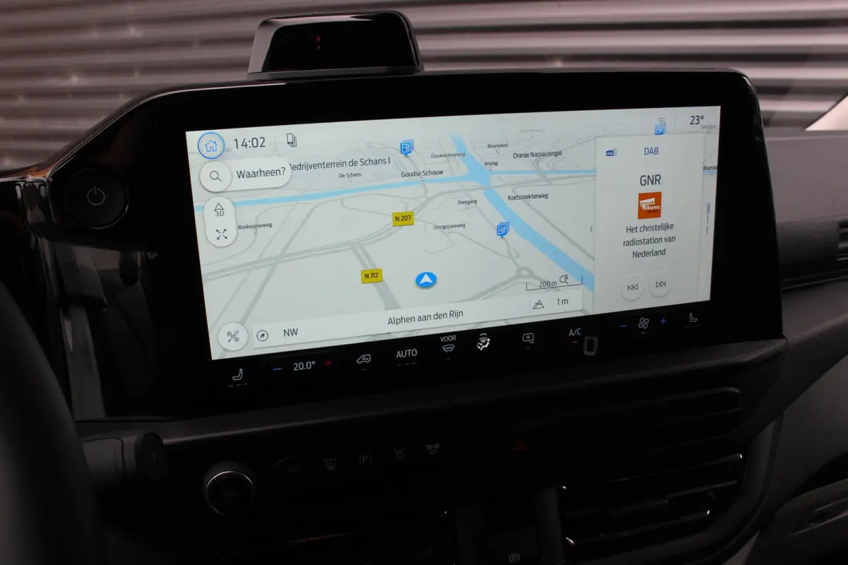 Cust. 340 L2H1 Limited 71kWh 218PK / 360 CAMERA / 370KM RANGE / APPLE CARPLAY /DRIVERS- PACK / FULL OPTION