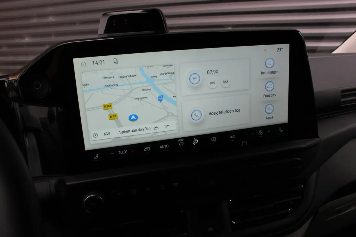 Cust. 340 L2H1 Limited 71kWh 218PK / 360 CAMERA / 370KM RANGE / APPLE CARPLAY /DRIVERS- PACK / FULL OPTION