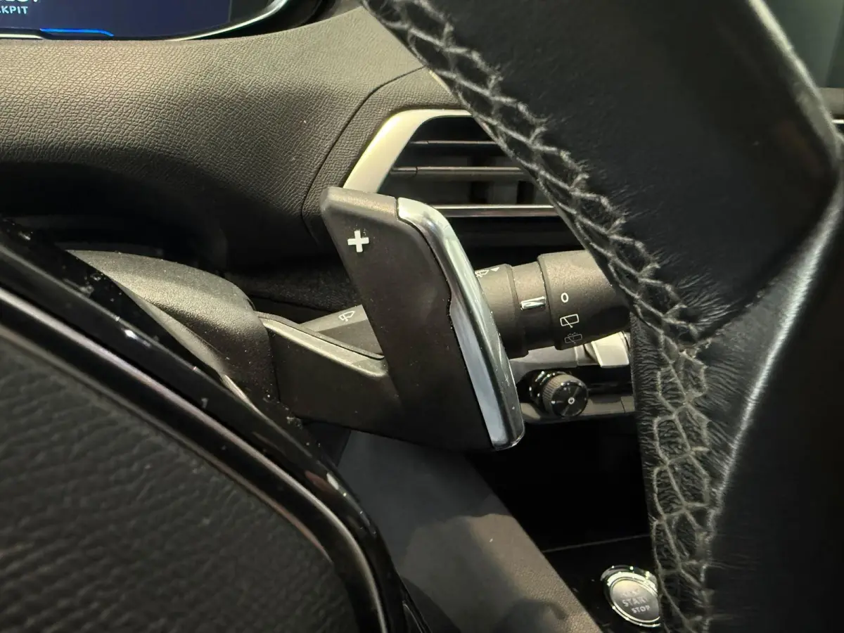 1.6 PureTech GT Line CAMERA | CRUISE CONTROL | CLIMATE CONTROL | TREKHAAK