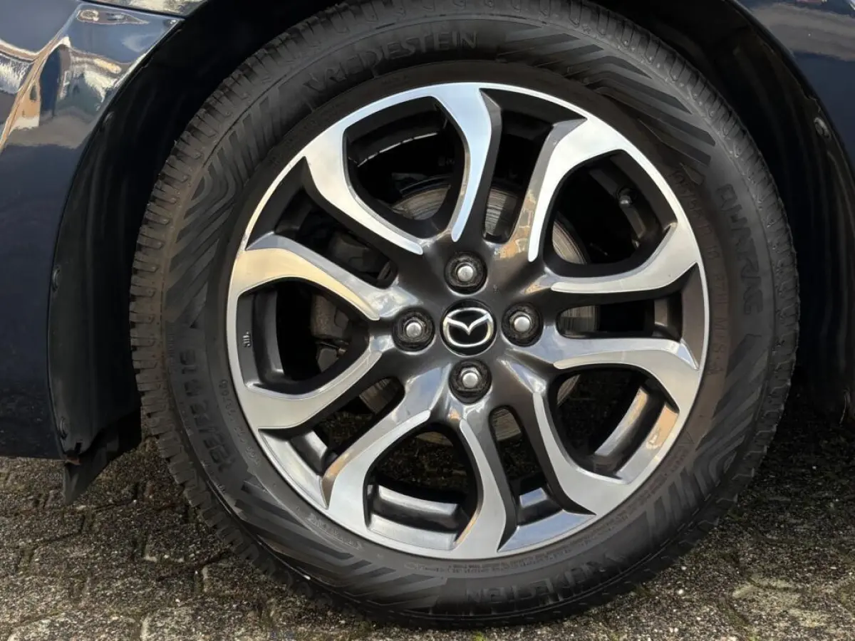 1.5 Skyactiv-G Dynamic+ | Navigatie | Cruise | 16 inch