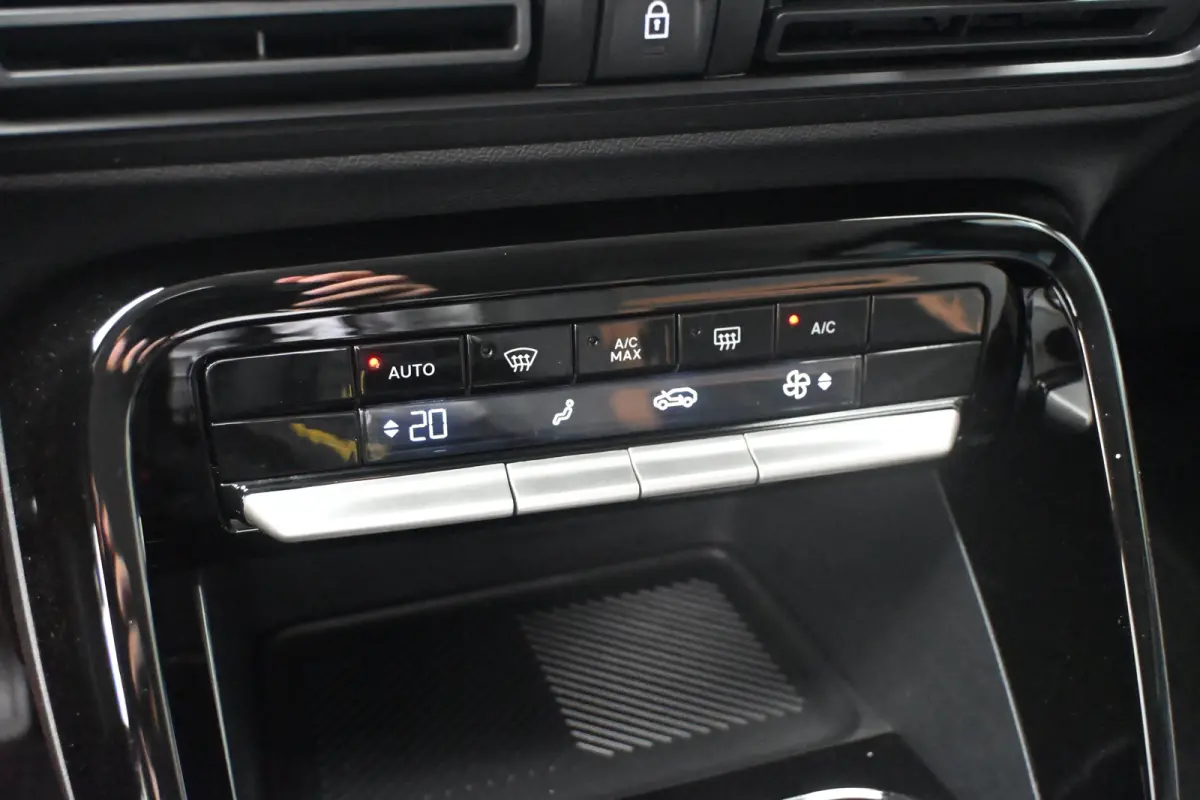 Plus 113pk Comfort Range 44 kWh Tot 8 Jaar Garantie! 3 Fase | Navigatie by App | Achteruitrijcamera | Cruise Control | Climate Control | !!