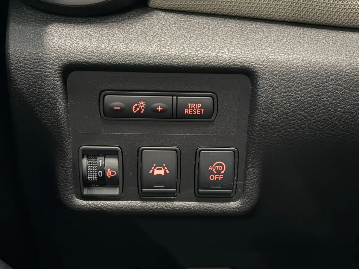 0.9 IG-T N-Connecta Navigatie Climate control Lichtmetalen velgen