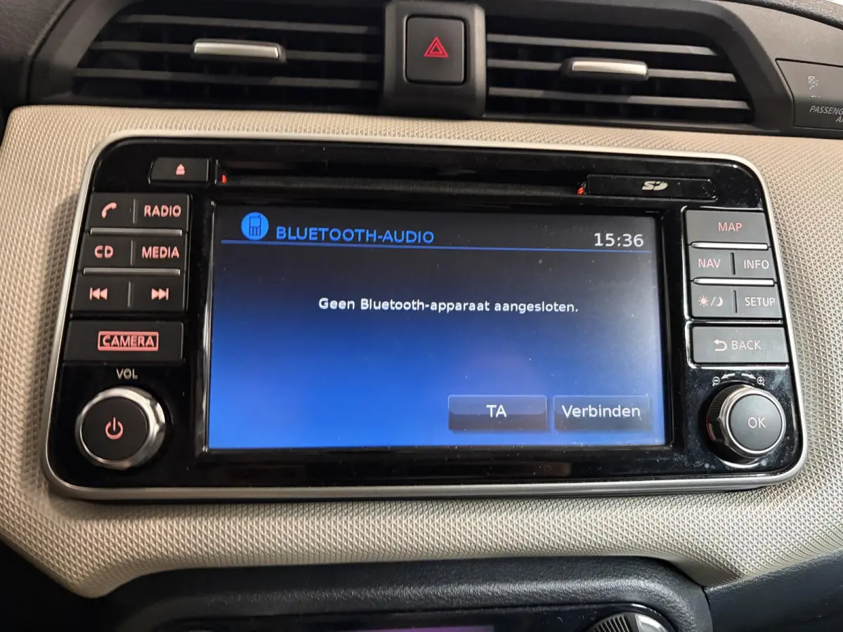 0.9 IG-T N-Connecta Navigatie Climate control Lichtmetalen velgen