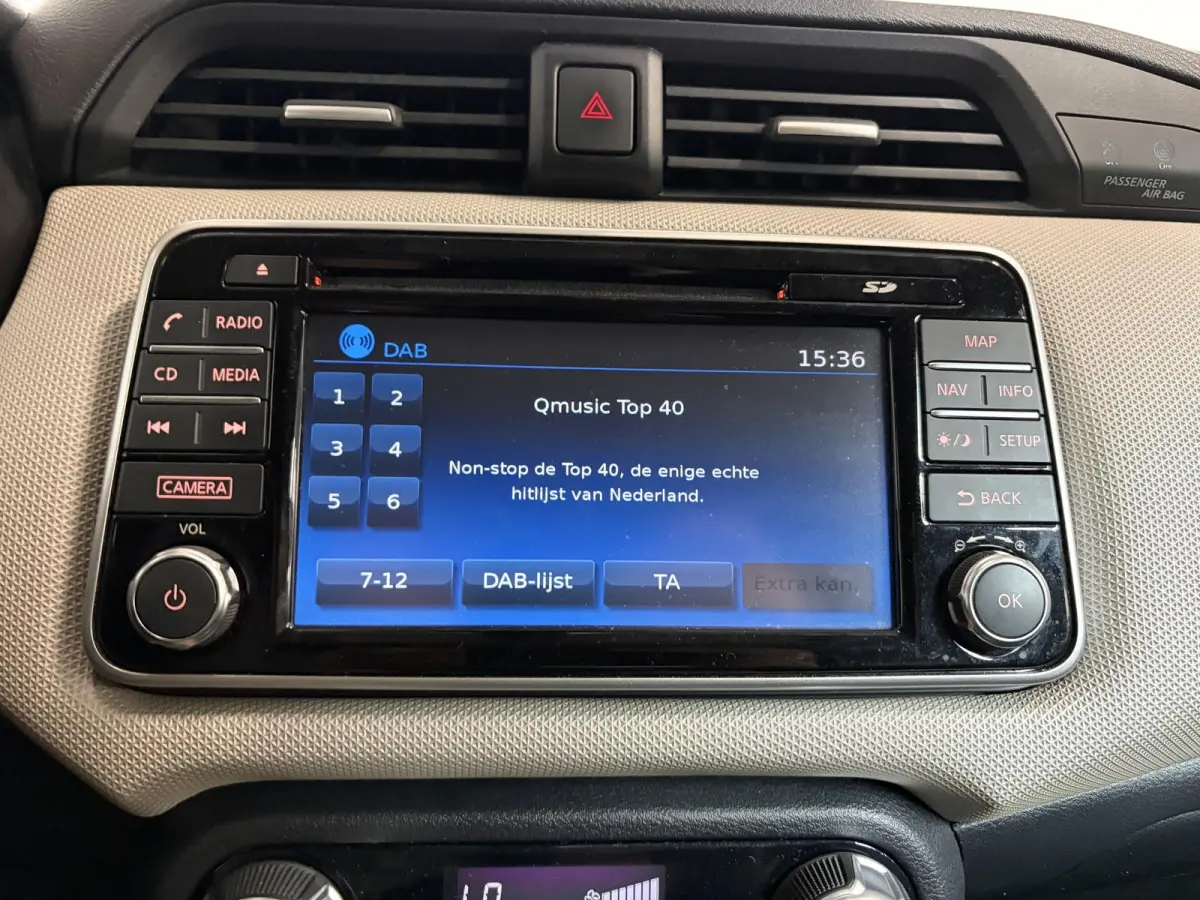 0.9 IG-T N-Connecta Navigatie Climate control Lichtmetalen velgen