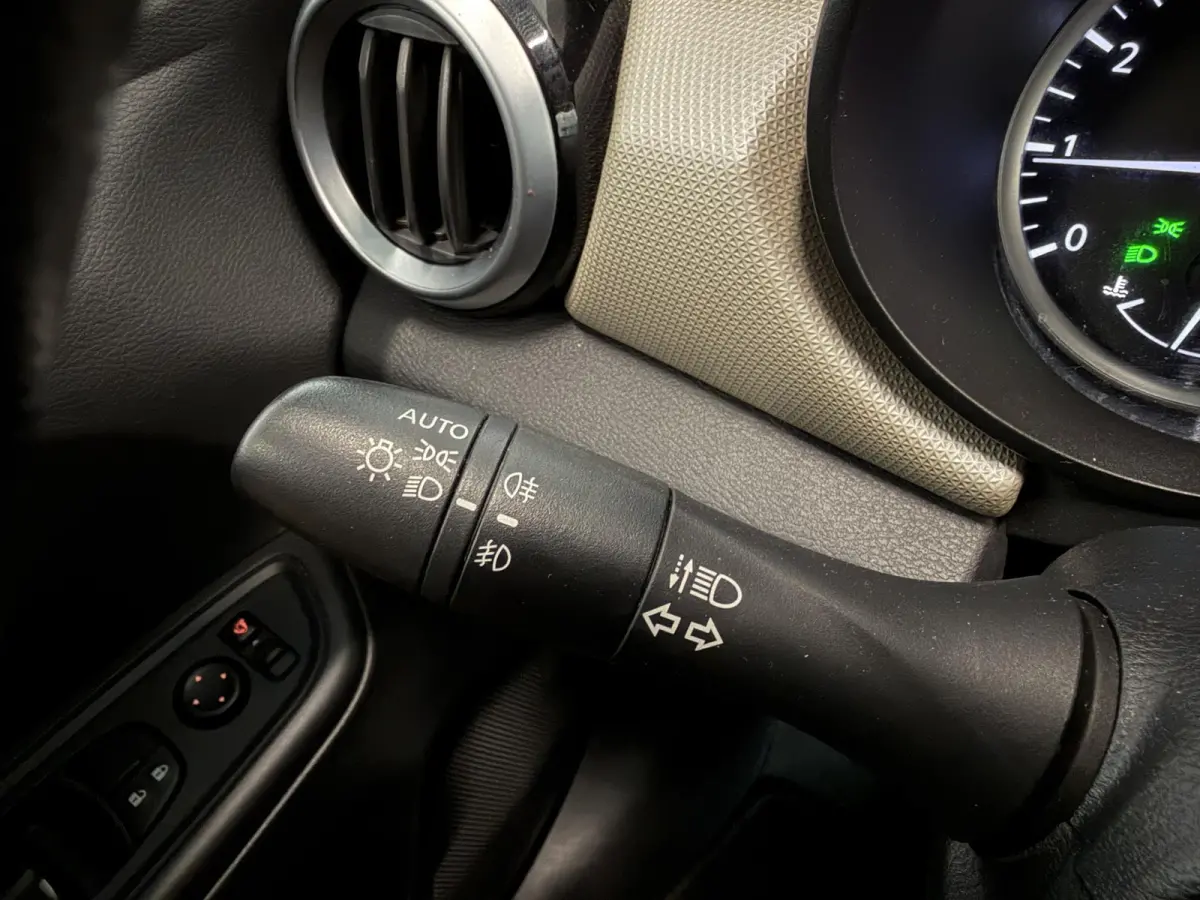 0.9 IG-T N-Connecta Navigatie Climate control Lichtmetalen velgen