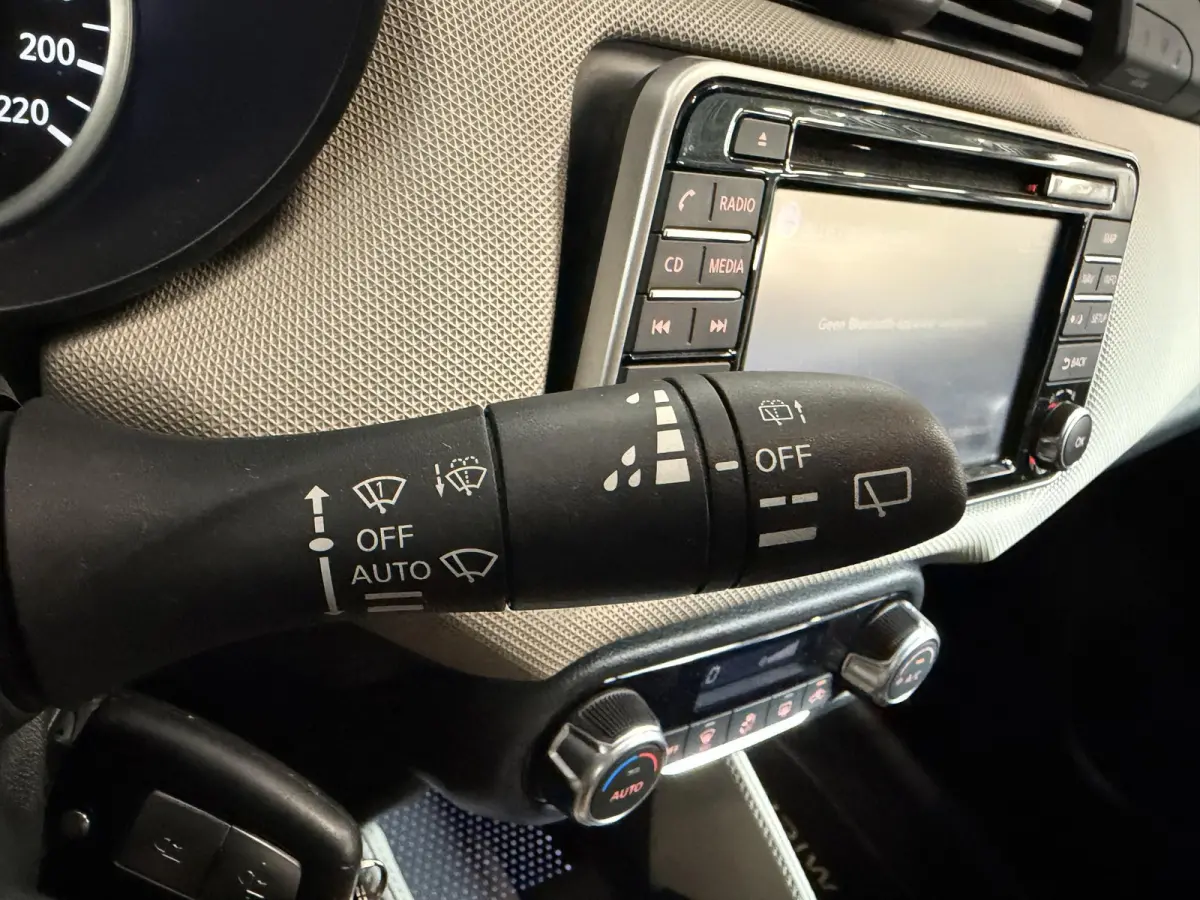 0.9 IG-T N-Connecta Navigatie Climate control Lichtmetalen velgen