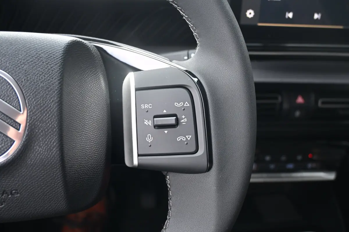 1.2 Hybrid 145pk Plus DEMO-DEAL! Tot 8 Jaar Garantie! | Navigatie by App | Achteruitrijcamera | Climate Control | Cruise Control | !!