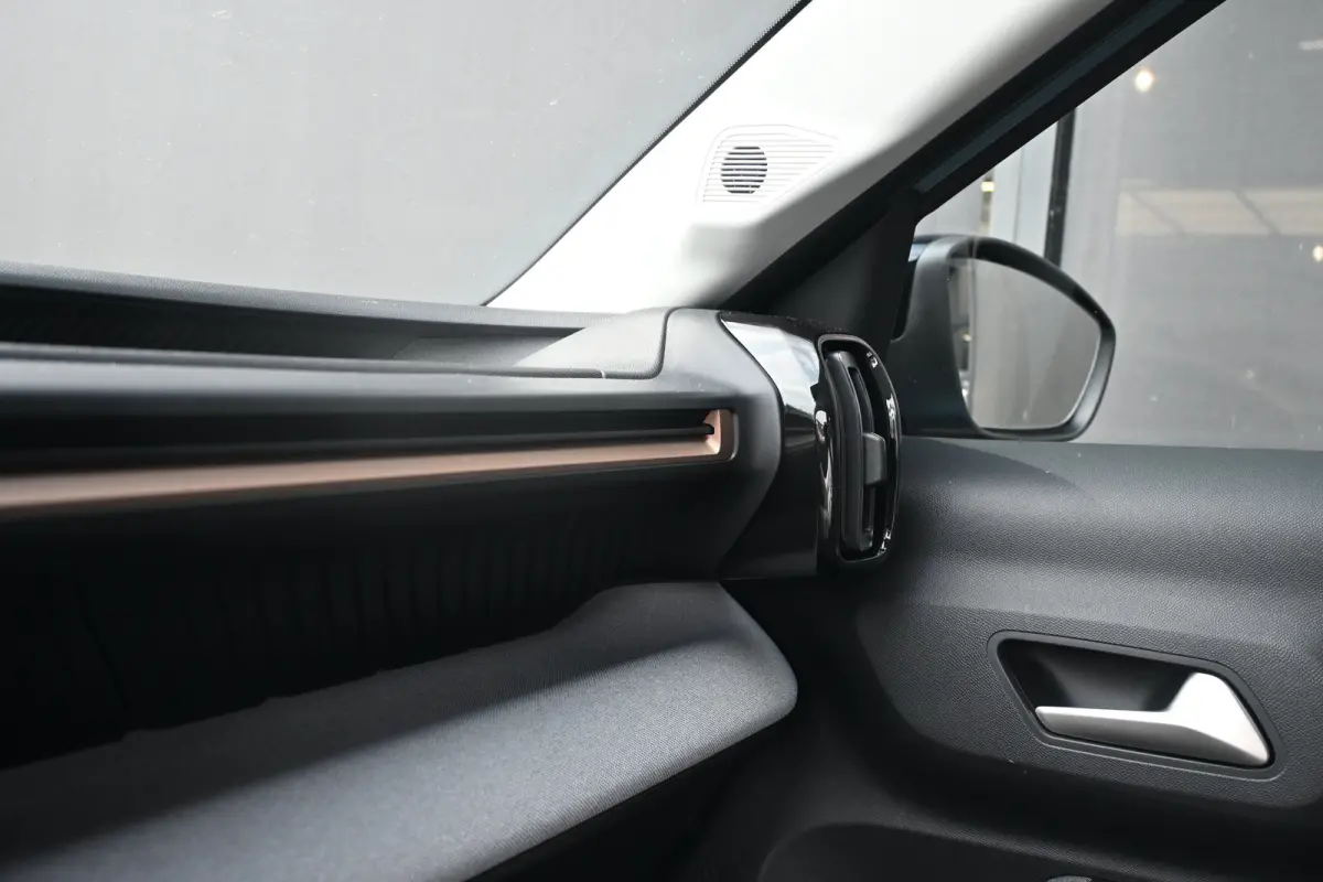 1.2 Hybrid 145pk Plus DEMO-DEAL! Tot 8 Jaar Garantie! | Navigatie by App | Achteruitrijcamera | Climate Control | Cruise Control | !!