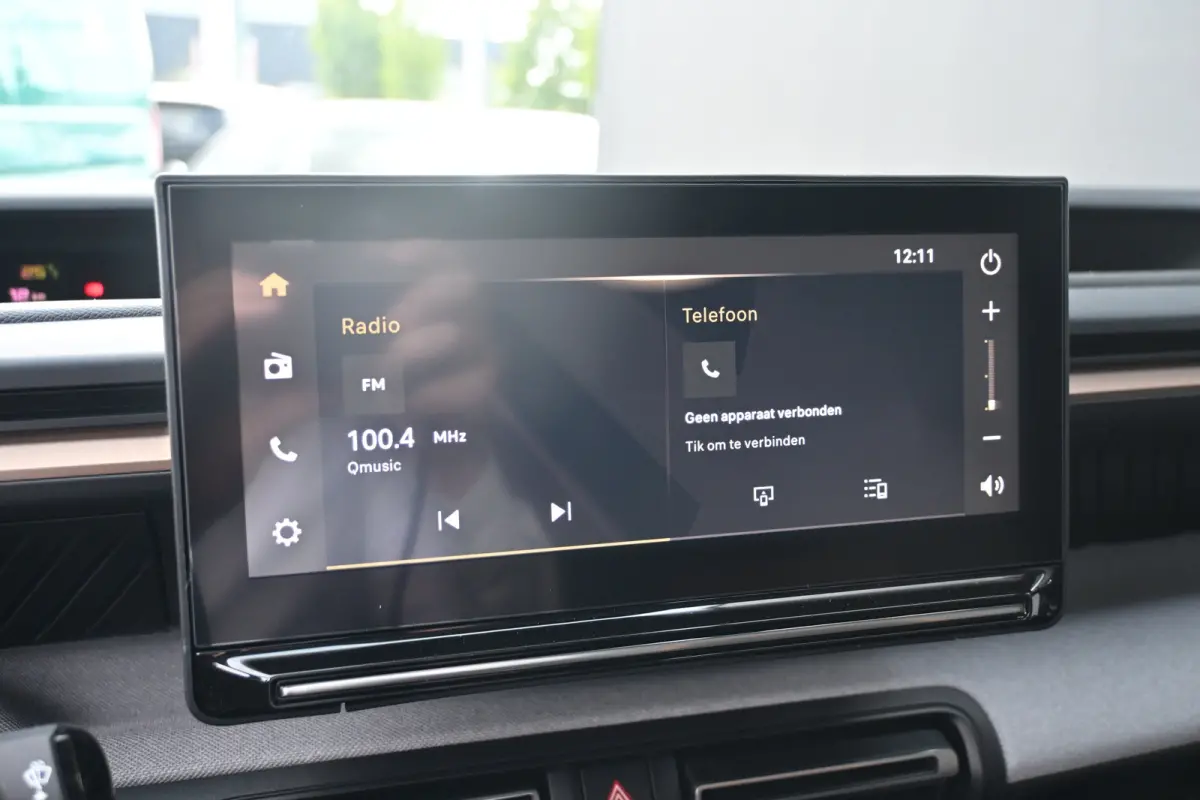1.2 Hybrid 145pk Plus DEMO-DEAL! Tot 8 Jaar Garantie! | Navigatie by App | Achteruitrijcamera | Climate Control | Cruise Control | !!