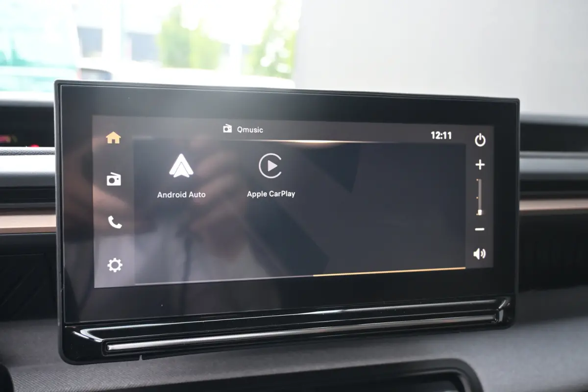 1.2 Hybrid 145pk Plus DEMO-DEAL! Tot 8 Jaar Garantie! | Navigatie by App | Achteruitrijcamera | Climate Control | Cruise Control | !!