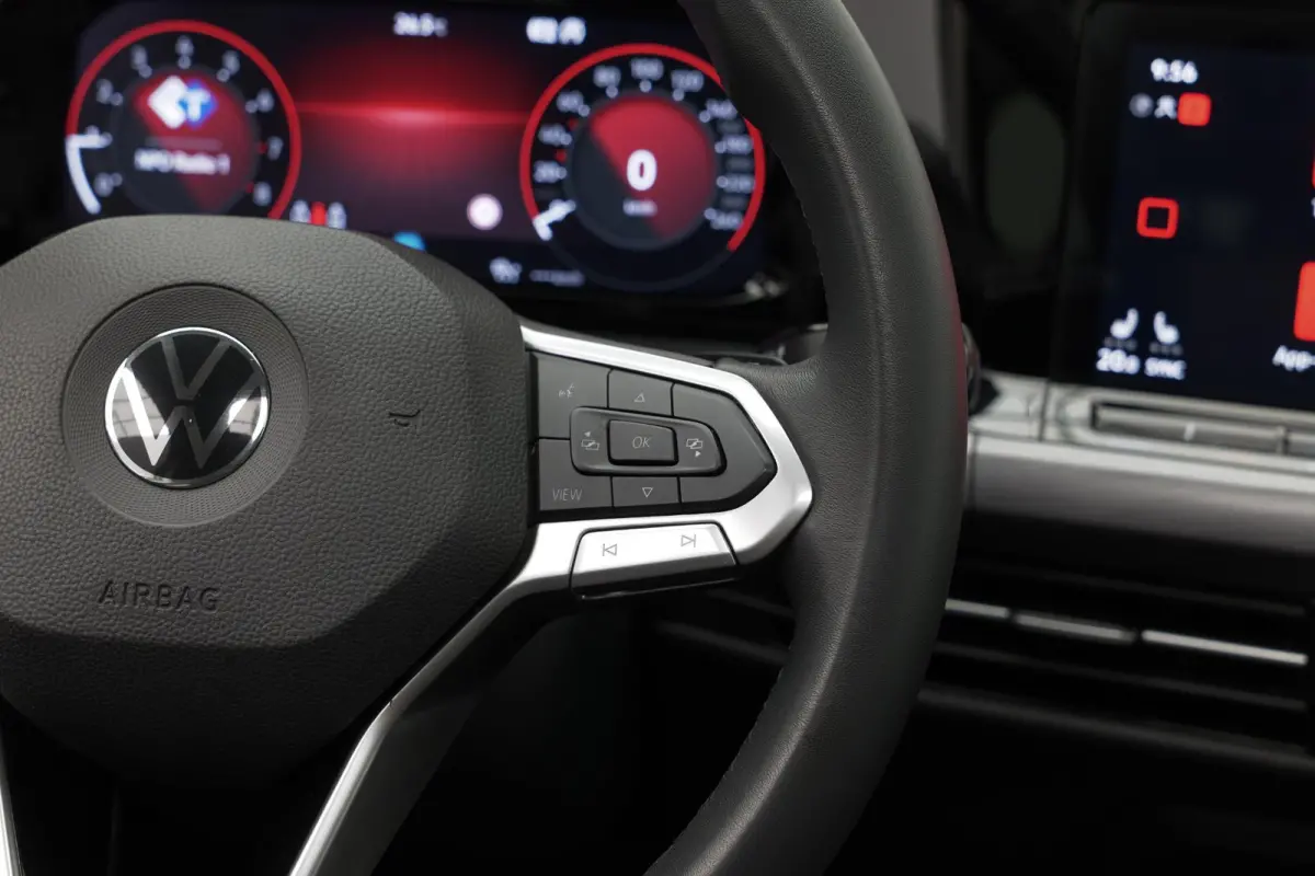1.5 eTSI Style |Panoramadak|Massage|Carplay|