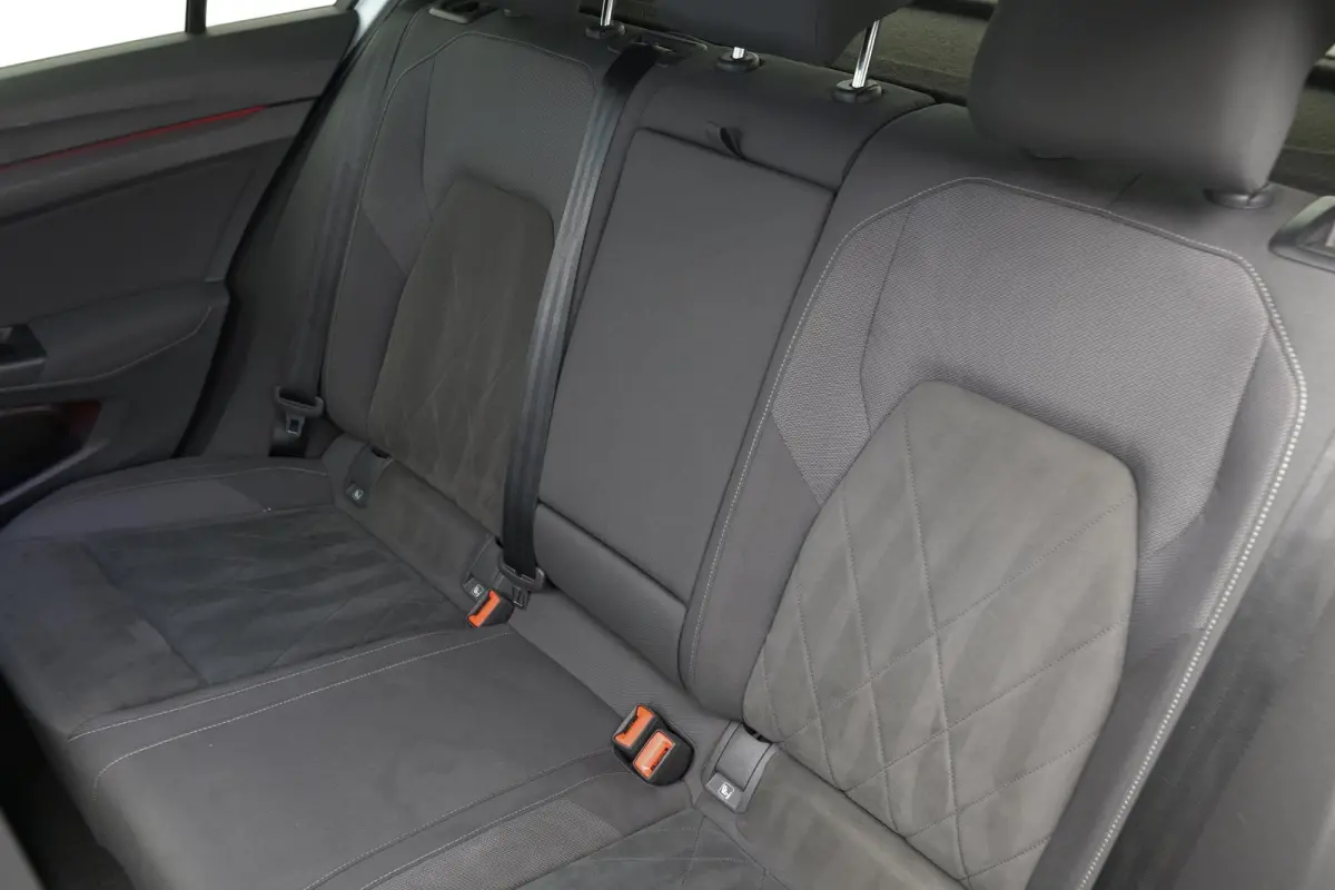 1.5 eTSI Style |Panoramadak|Massage|Carplay|