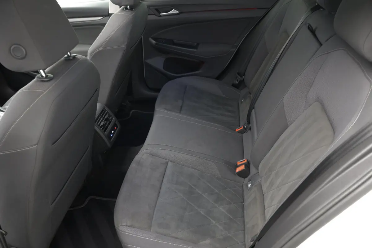 1.5 eTSI Style |Panoramadak|Massage|Carplay|