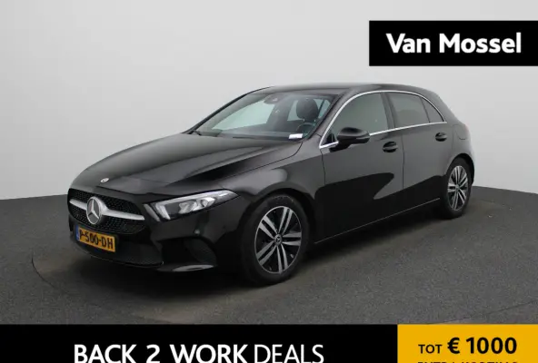 180 Business Solution Luxury | Automaat | Apple Carplay/Android Auto | Trekhaak | Sfeerverlichting | Climate Control | Achteruitrijcamera | Lederen Bekleding | Lichtmetalen Velgen |