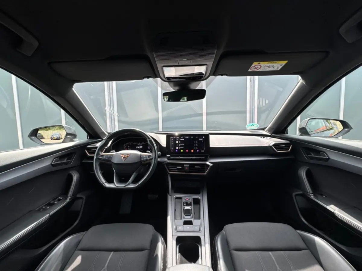 1.5TSI 150pk DSG Business Edition | ACC | Carplay | Camera | Trekhaak