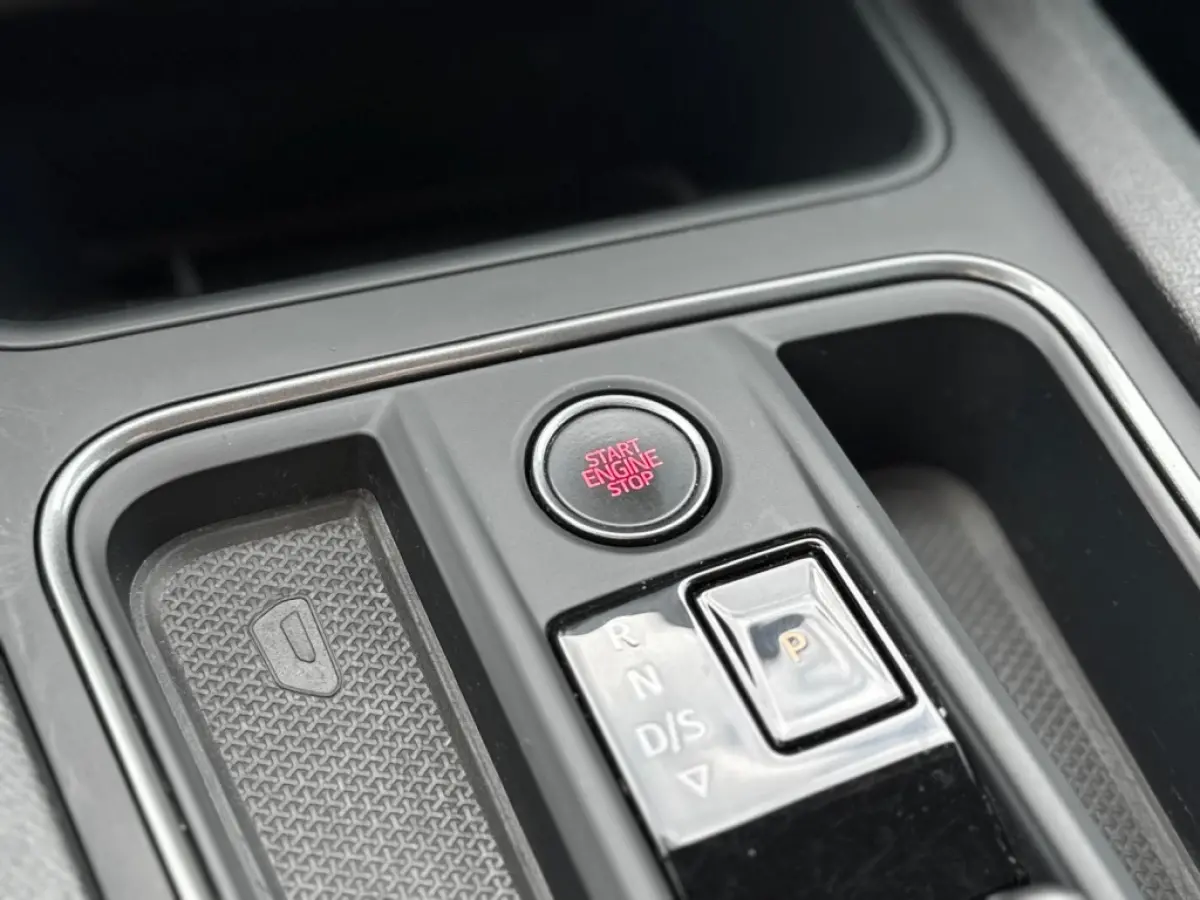 1.5TSI 150pk DSG Business Edition | ACC | Carplay | Camera | Trekhaak